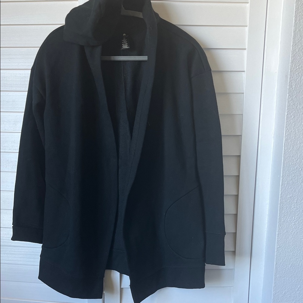 Active Life Black Open-Front Sweater